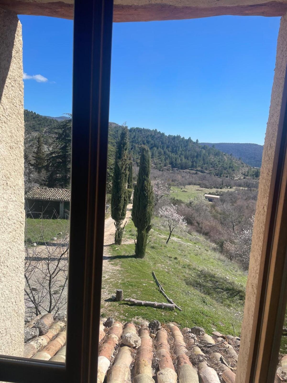 Maison en pleine garrigue sauvage Montbrun-les-Bains Extérieur photo